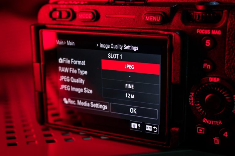 Capturing Moments: A Guide to Essential Photography Equipment