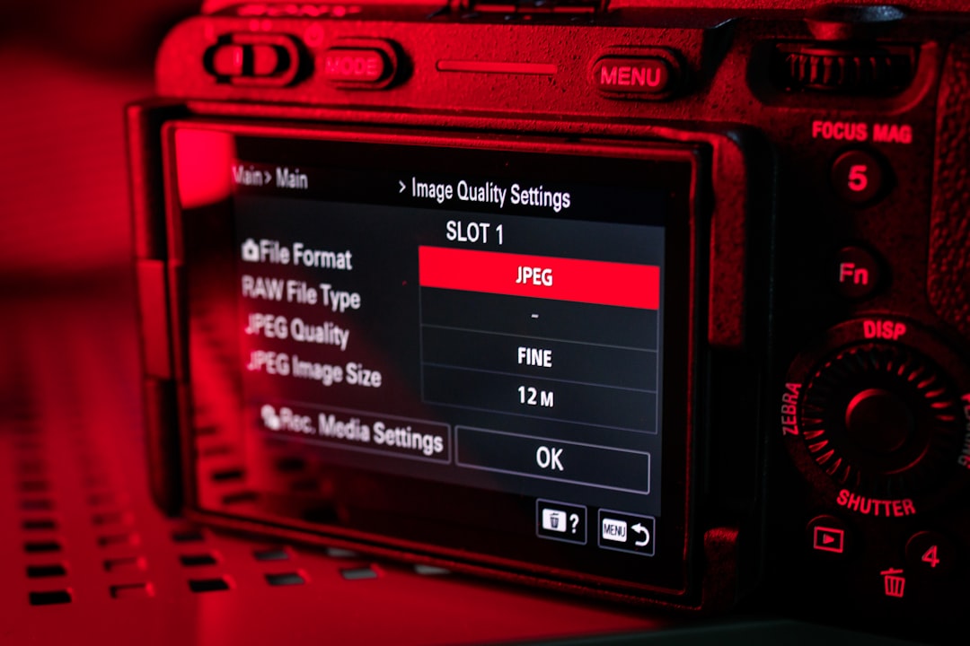 Capturing Moments: A Guide to Essential Photography Equipment Capturing Moments: A Guide to Essential Photography Equipment